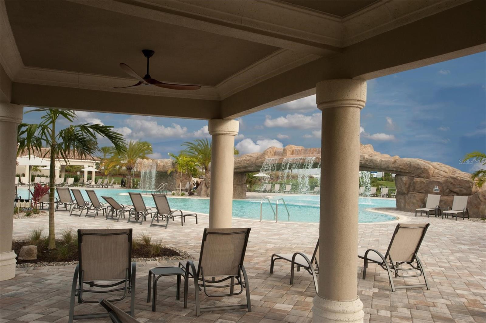 TERRACE VI AT LAKEWOOD NATIONAL PH I - Residential Lease