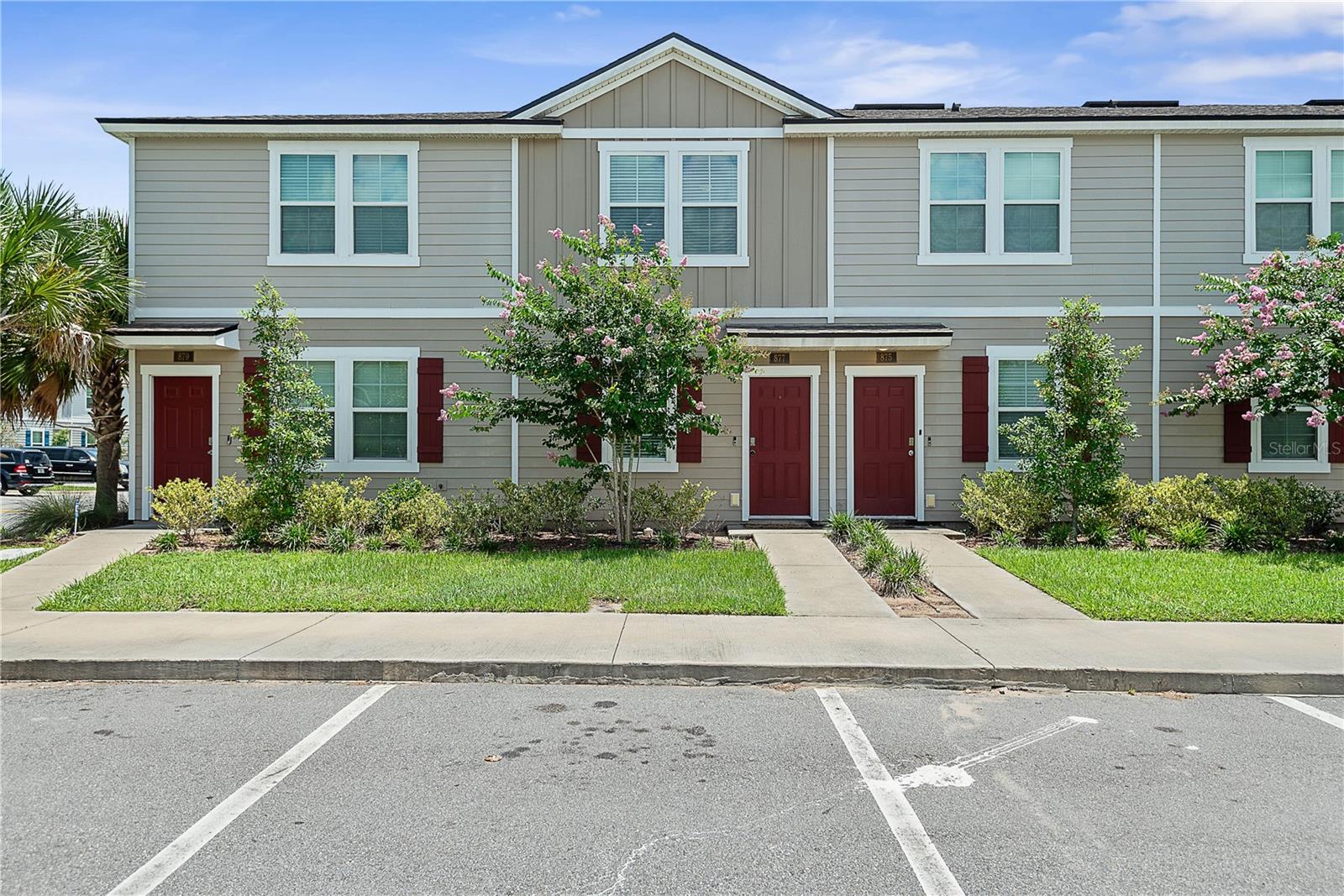 RIVERGATE - Residential