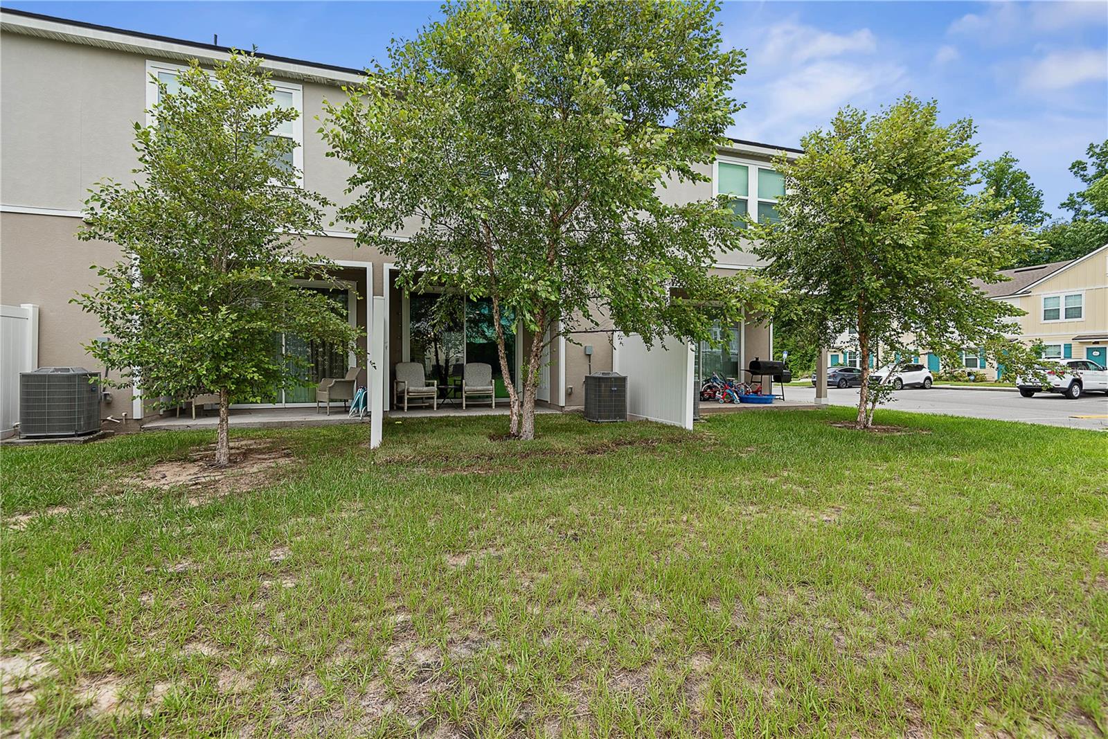 RIVERGATE - Residential