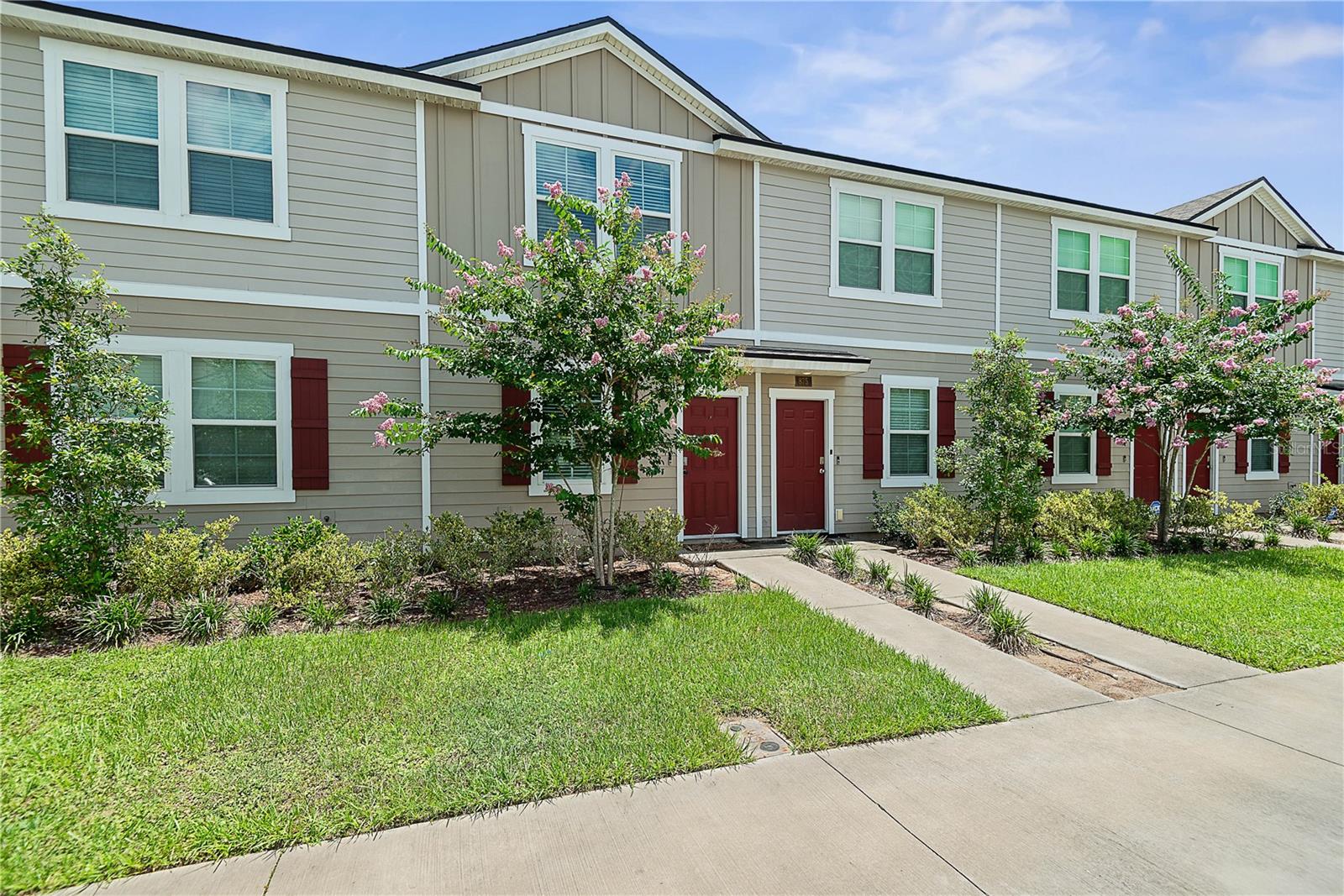 RIVERGATE - Residential