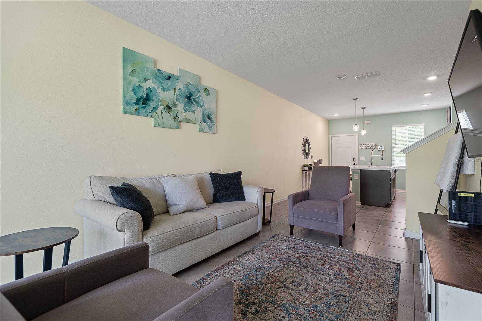 RIVERGATE - Residential