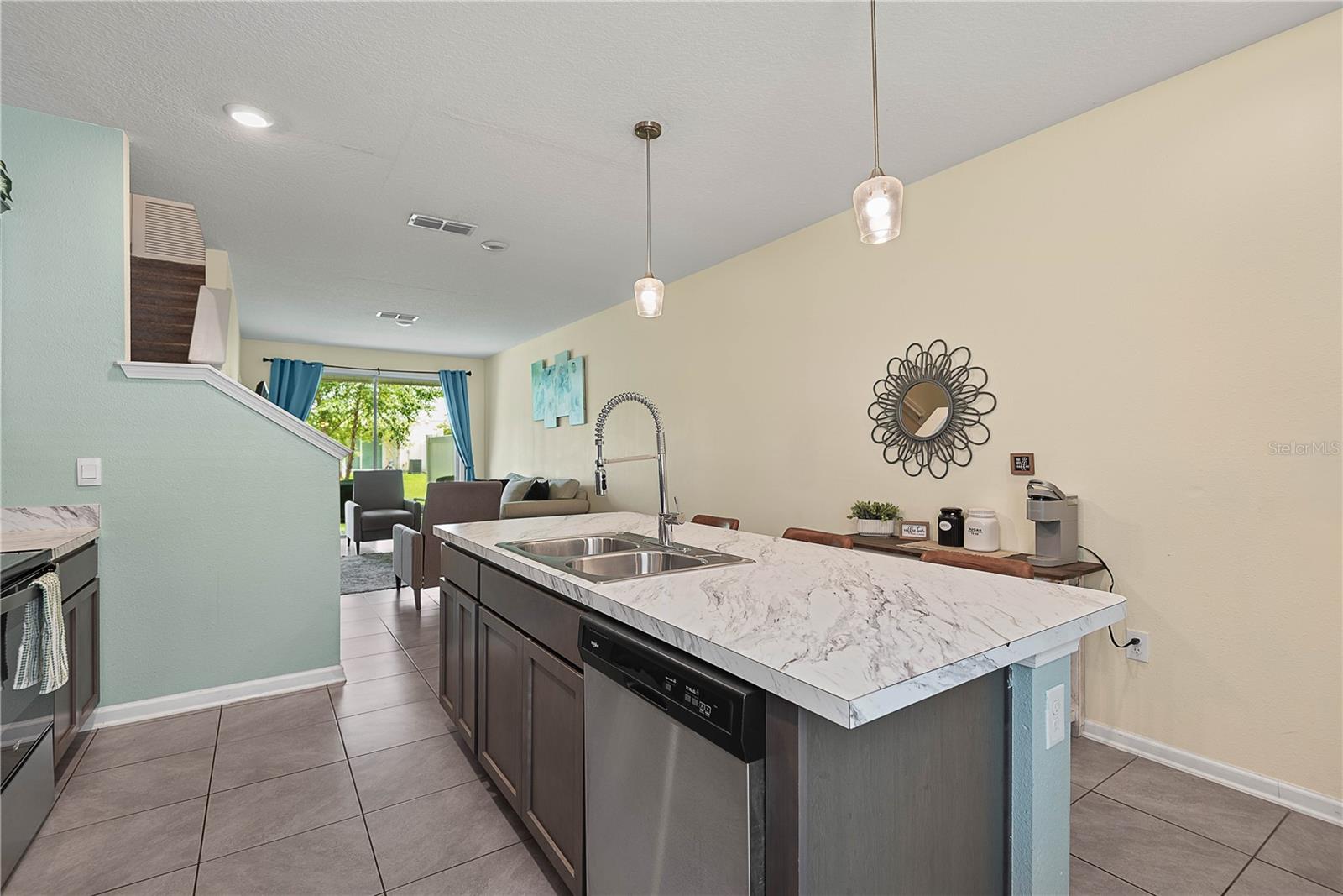 RIVERGATE - Residential