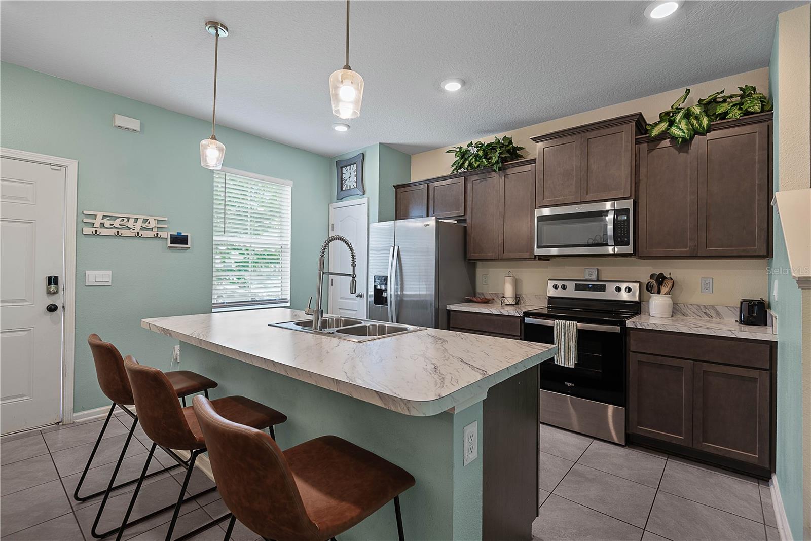 RIVERGATE - Residential