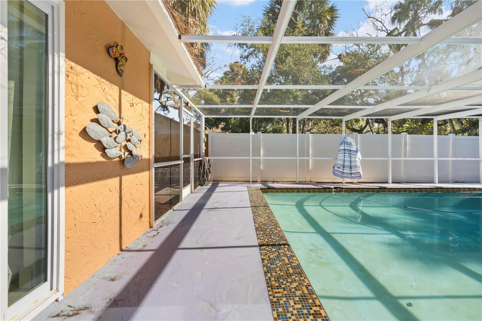 MARTHAS VINEYARD - Residential