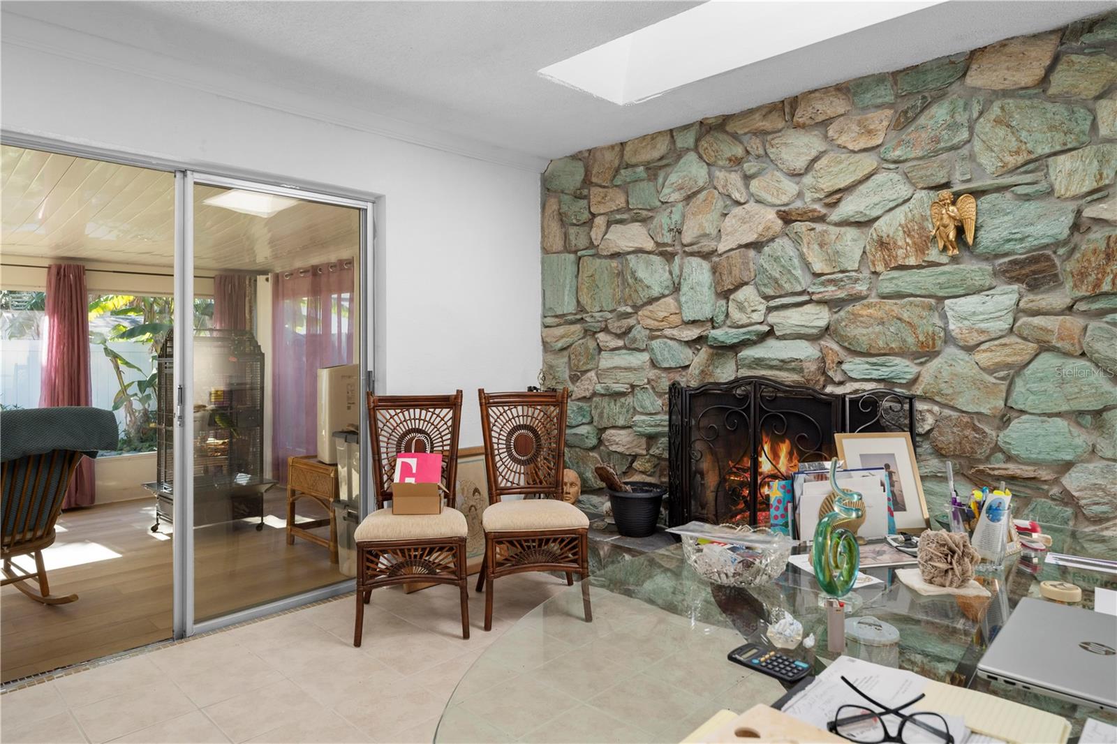 MARTHAS VINEYARD - Residential