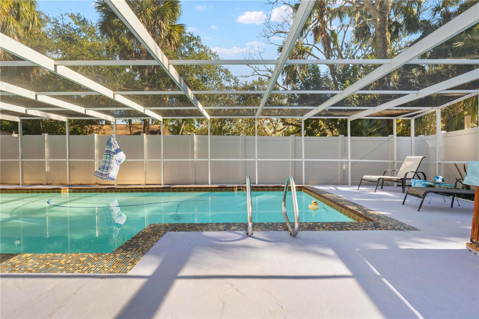 MARTHAS VINEYARD - Residential