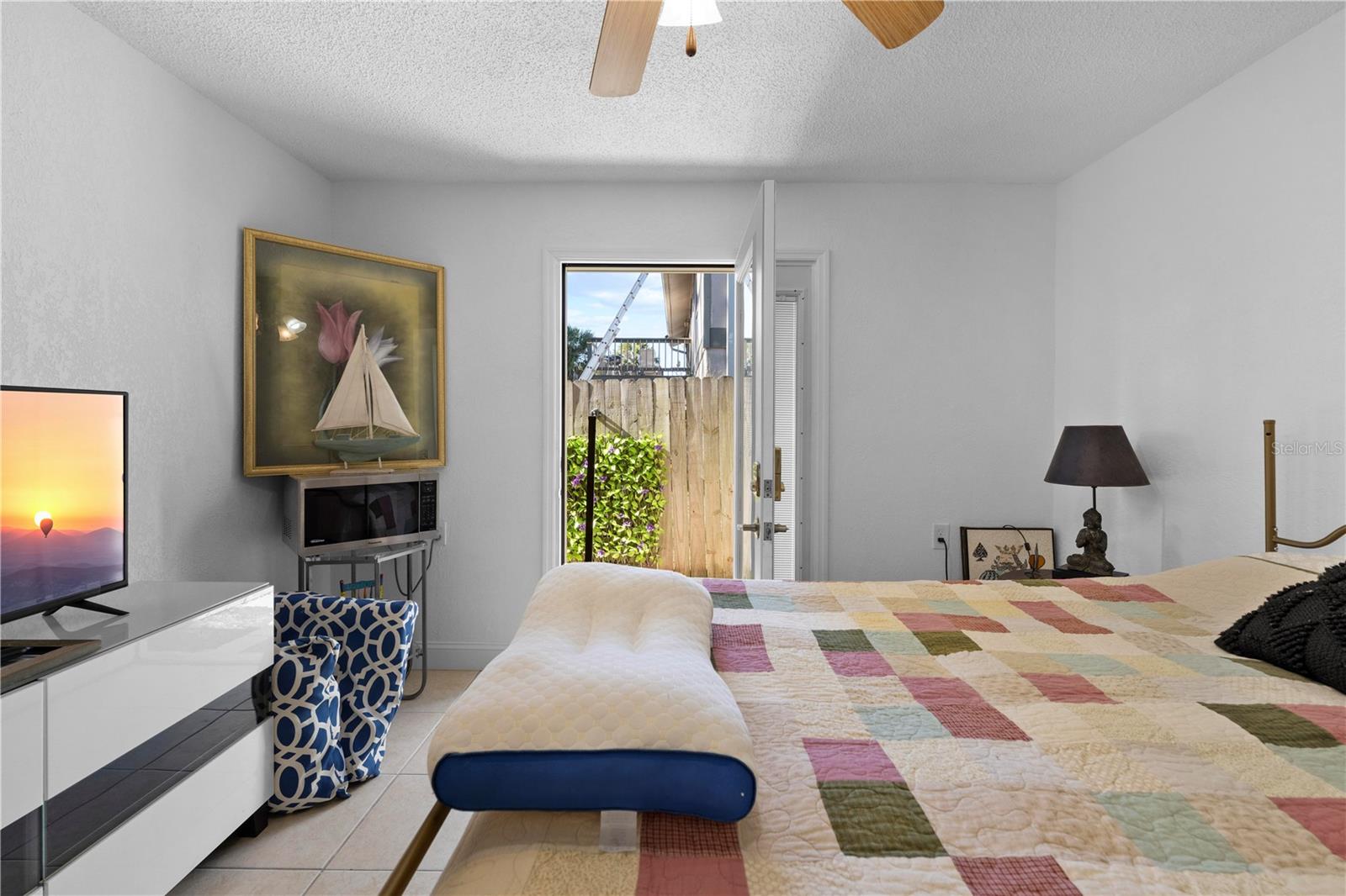 MARTHAS VINEYARD - Residential