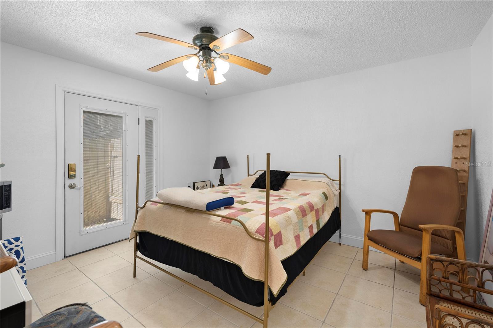 MARTHAS VINEYARD - Residential