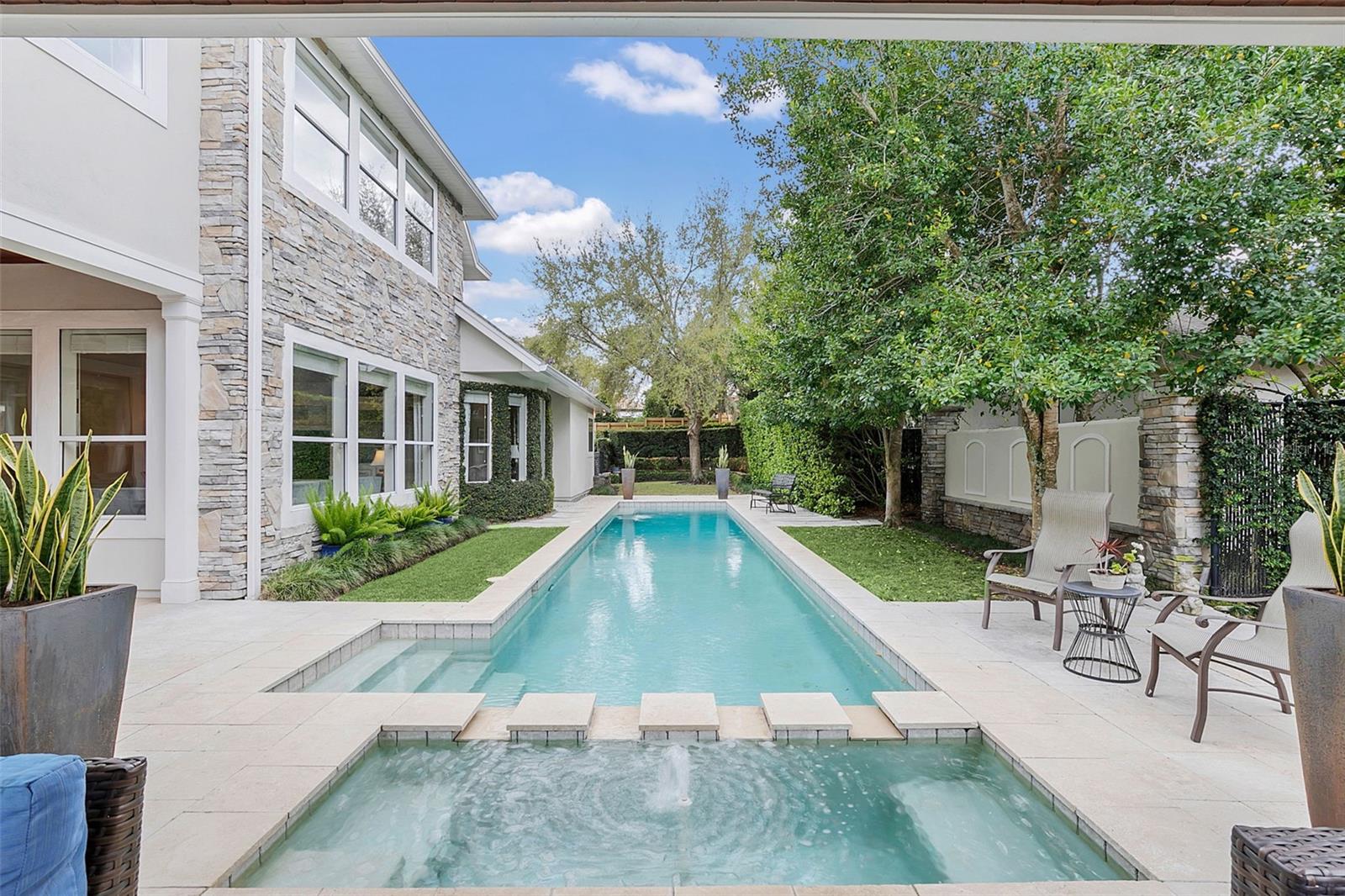 MAGNOLIA BAY - Residential