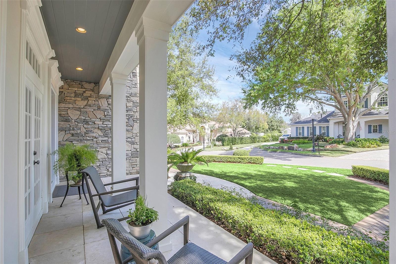 MAGNOLIA BAY - Residential