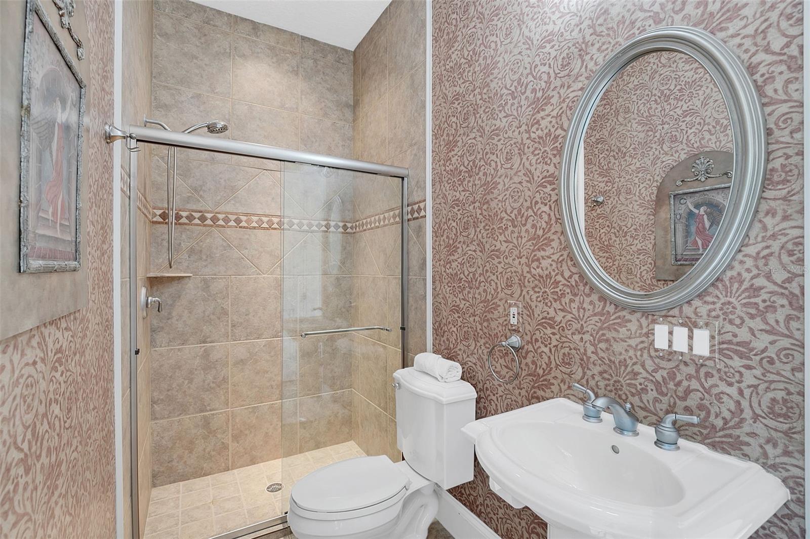 MAGNOLIA BAY - Residential