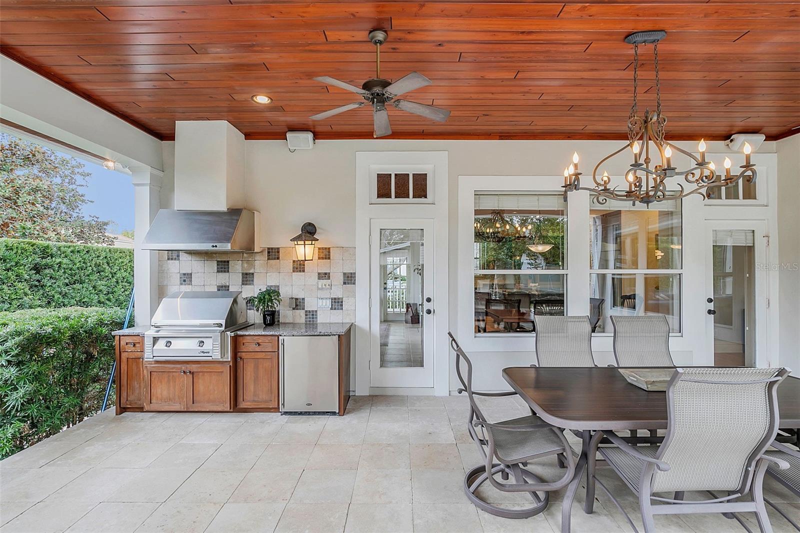 MAGNOLIA BAY - Residential