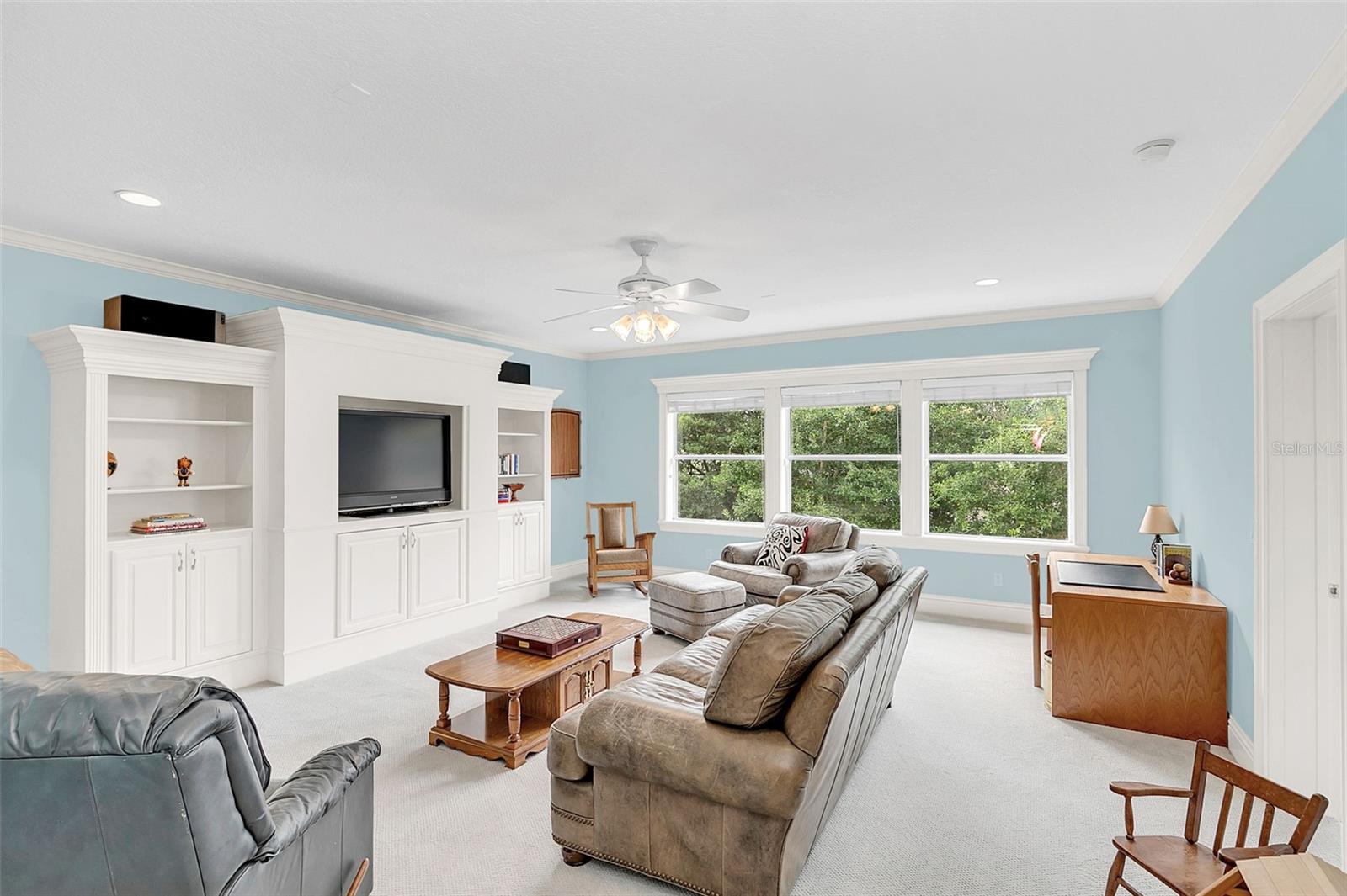 MAGNOLIA BAY - Residential