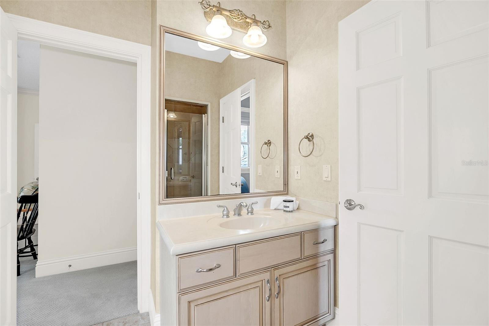 MAGNOLIA BAY - Residential