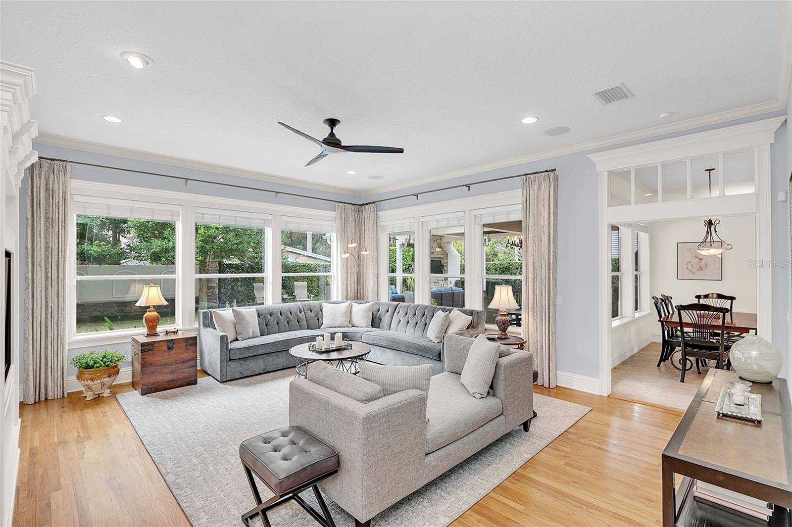 MAGNOLIA BAY - Residential