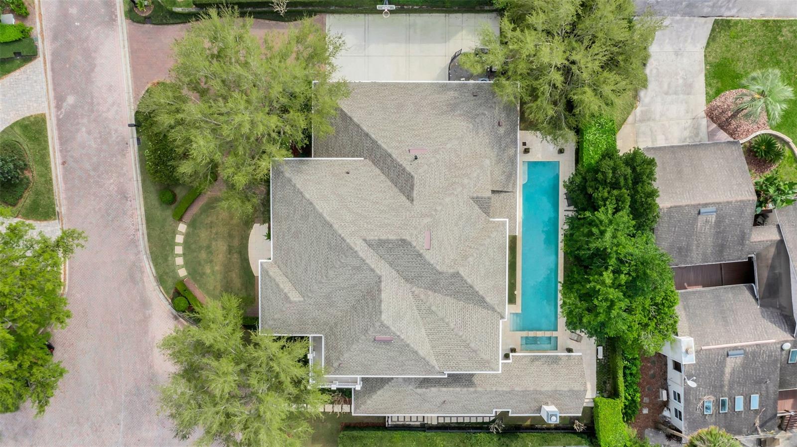 MAGNOLIA BAY - Residential