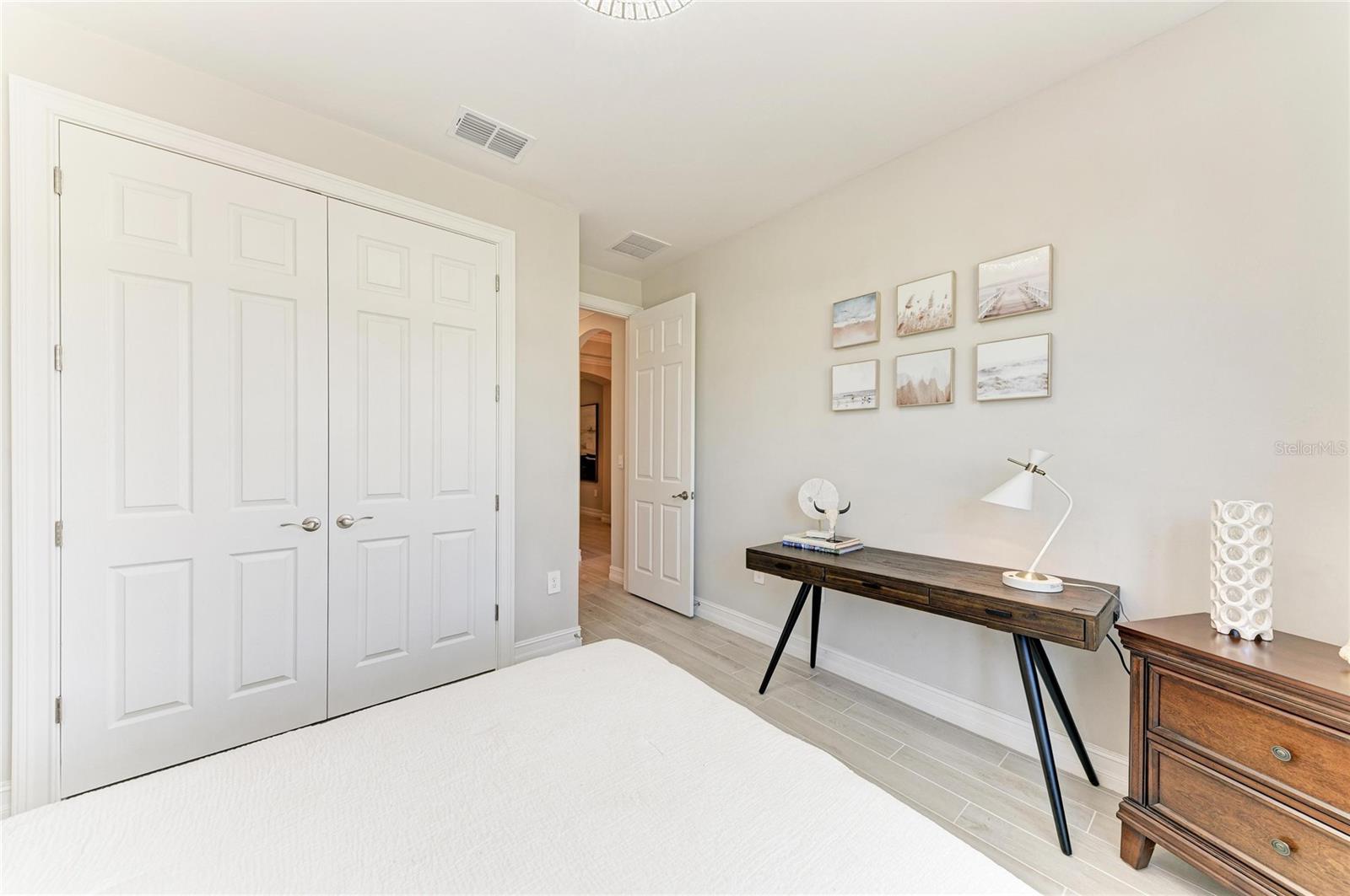 TOSCANA ISLES - Residential