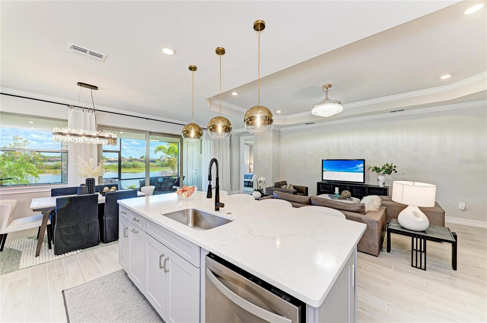 TOSCANA ISLES - Residential