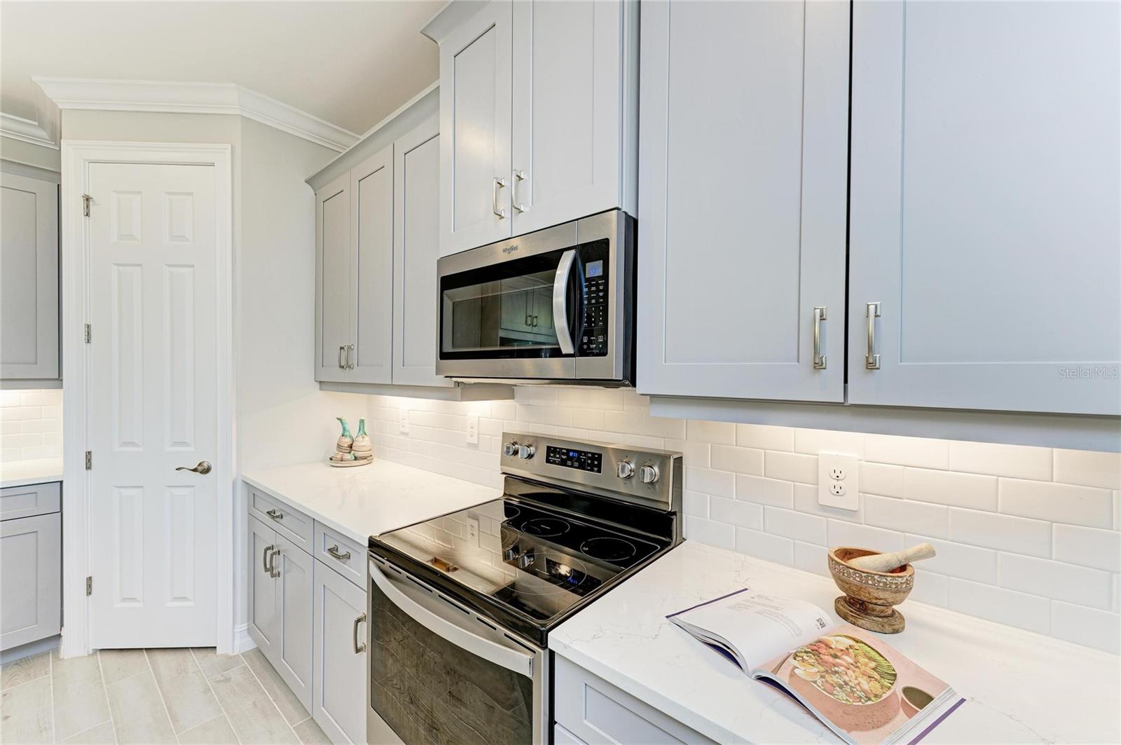 TOSCANA ISLES - Residential