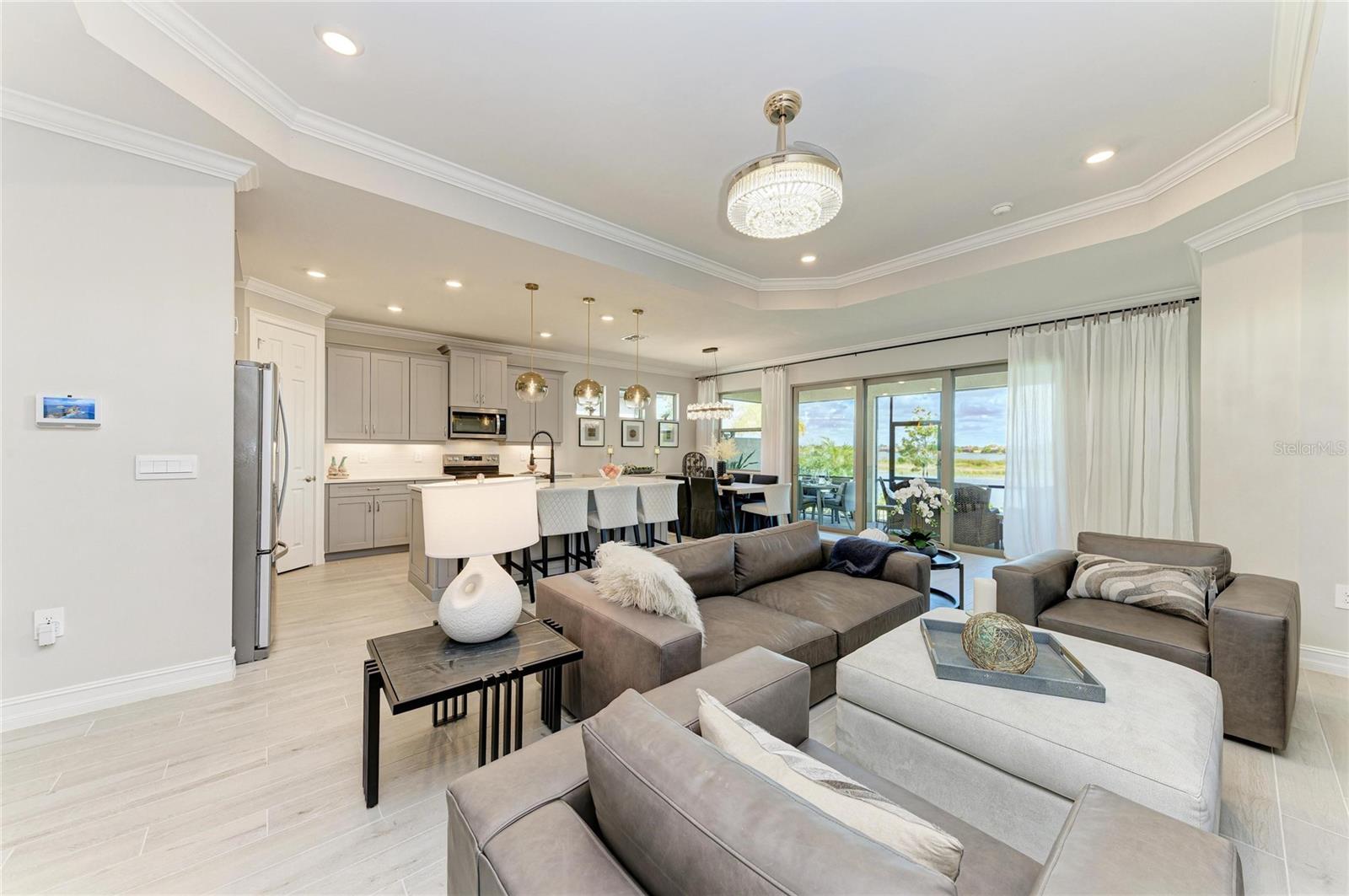 TOSCANA ISLES - Residential