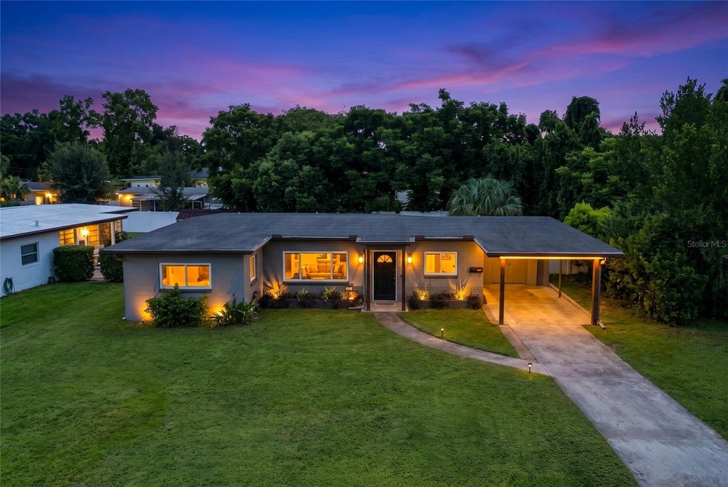 Photo of 3215 Jan Drive, Orlando, FL 32806 (MLS # O6446670)