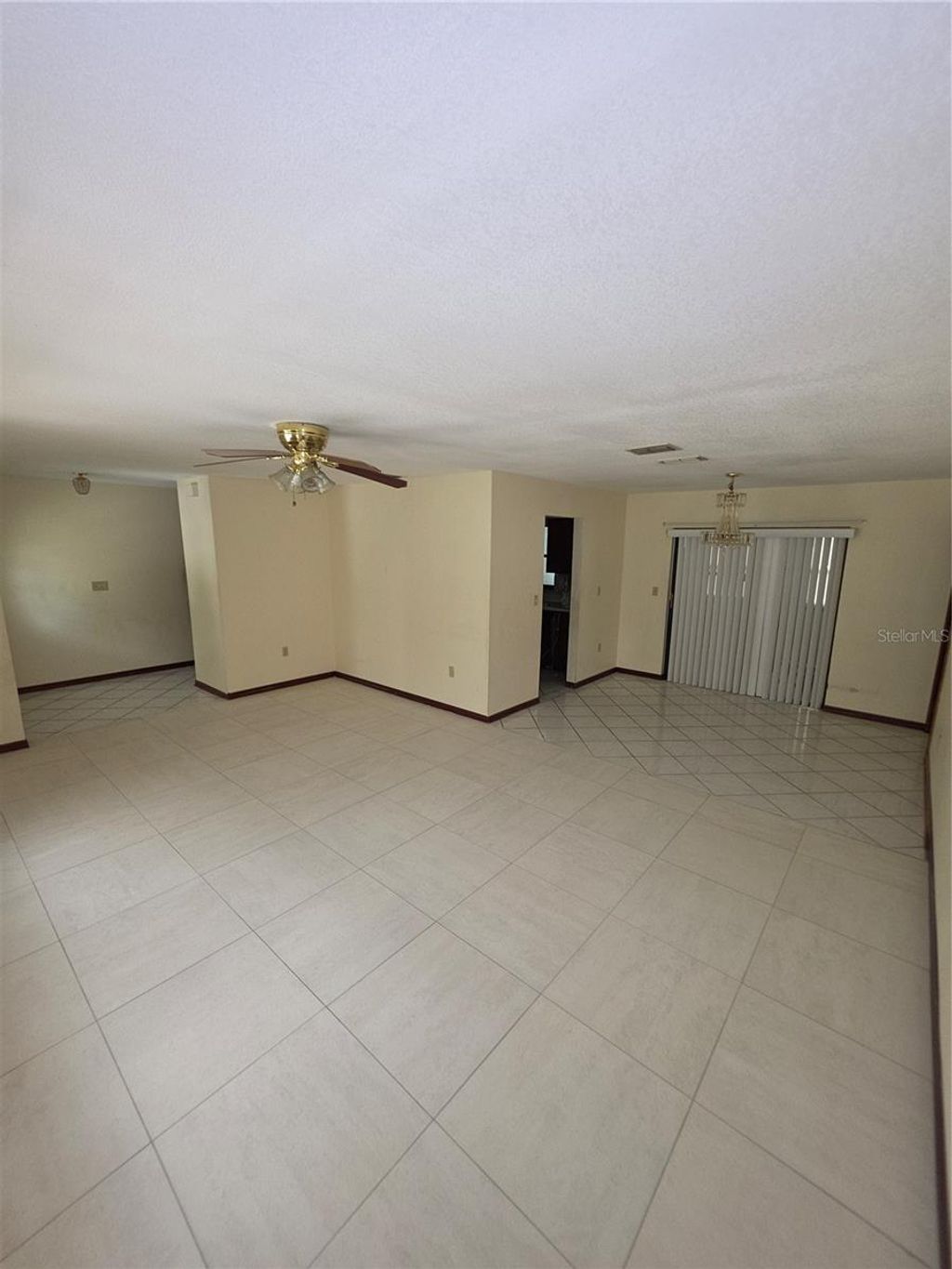 Photo of 664 Milan Drive, Kissimmee, FL 34758 (MLS # O6406155)