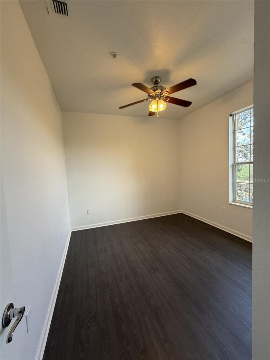 HORIZONS AT VISTA LAKES CONDO PH 5 - Residential