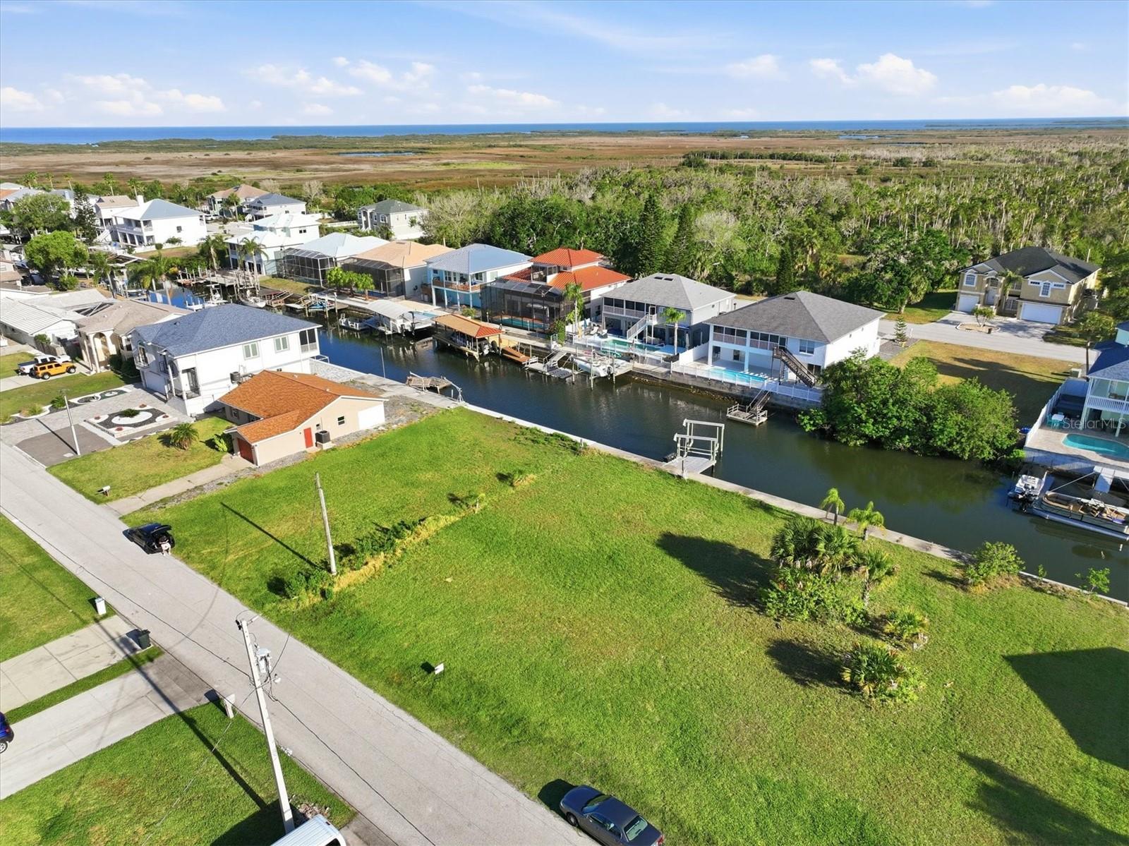 SEA PINES - Land