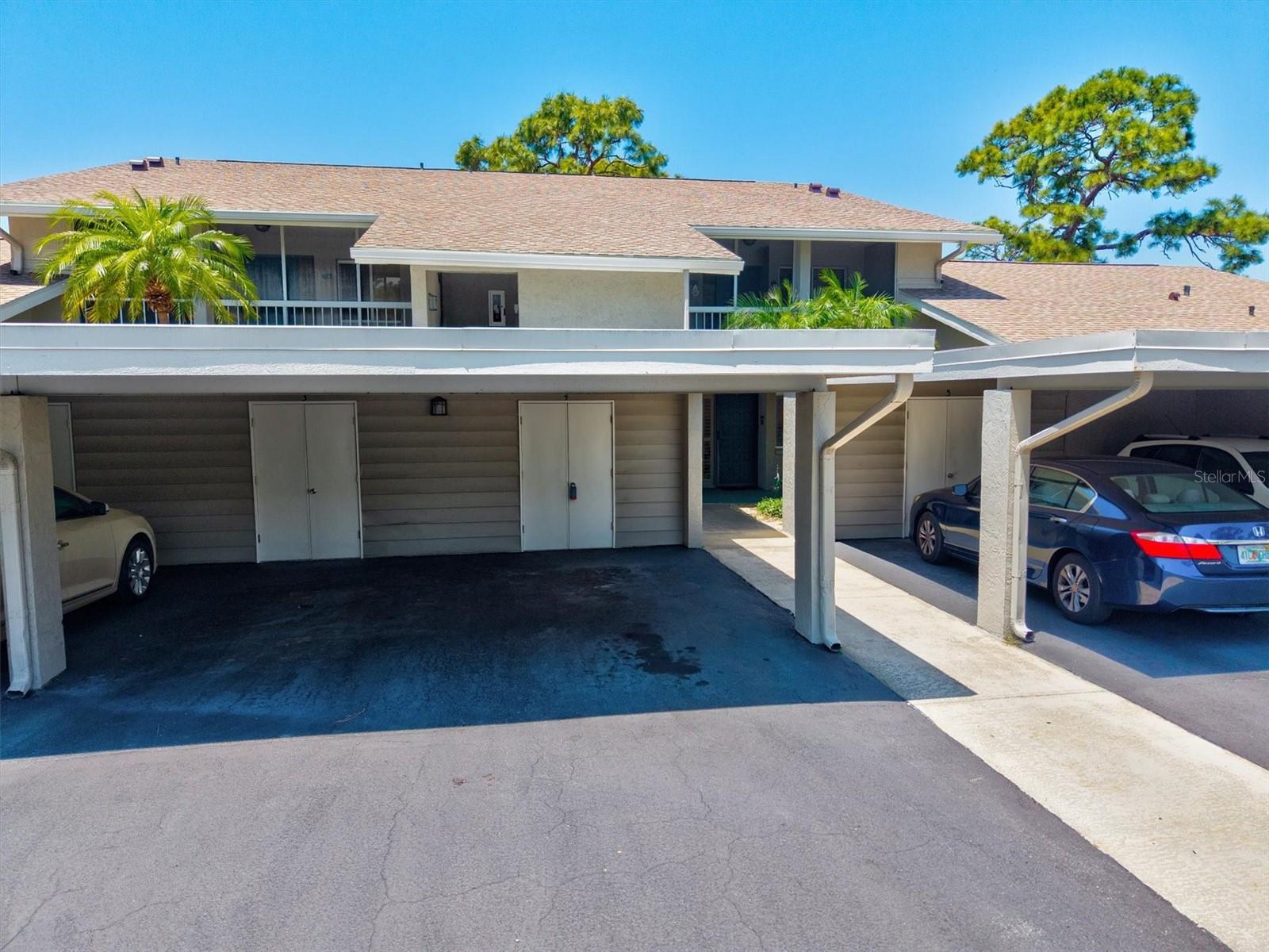 PINEBROOK LAKE CLUB PH 1 - Residential