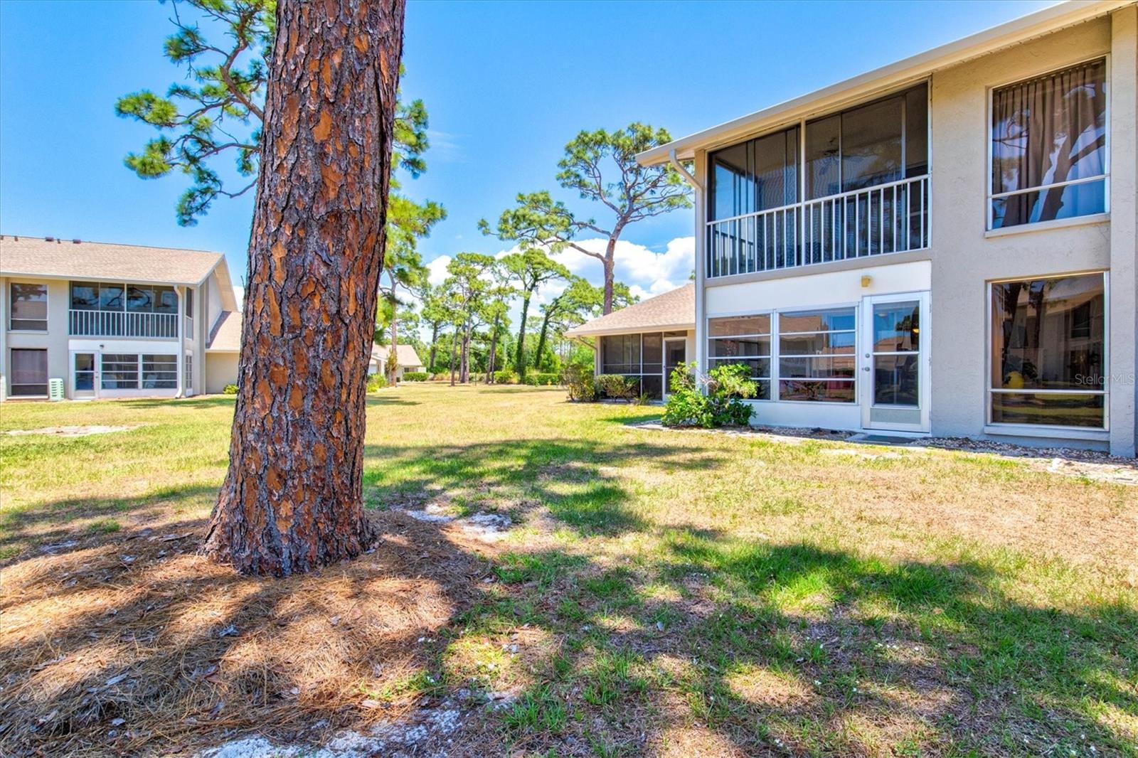 PINEBROOK LAKE CLUB PH 1 - Residential