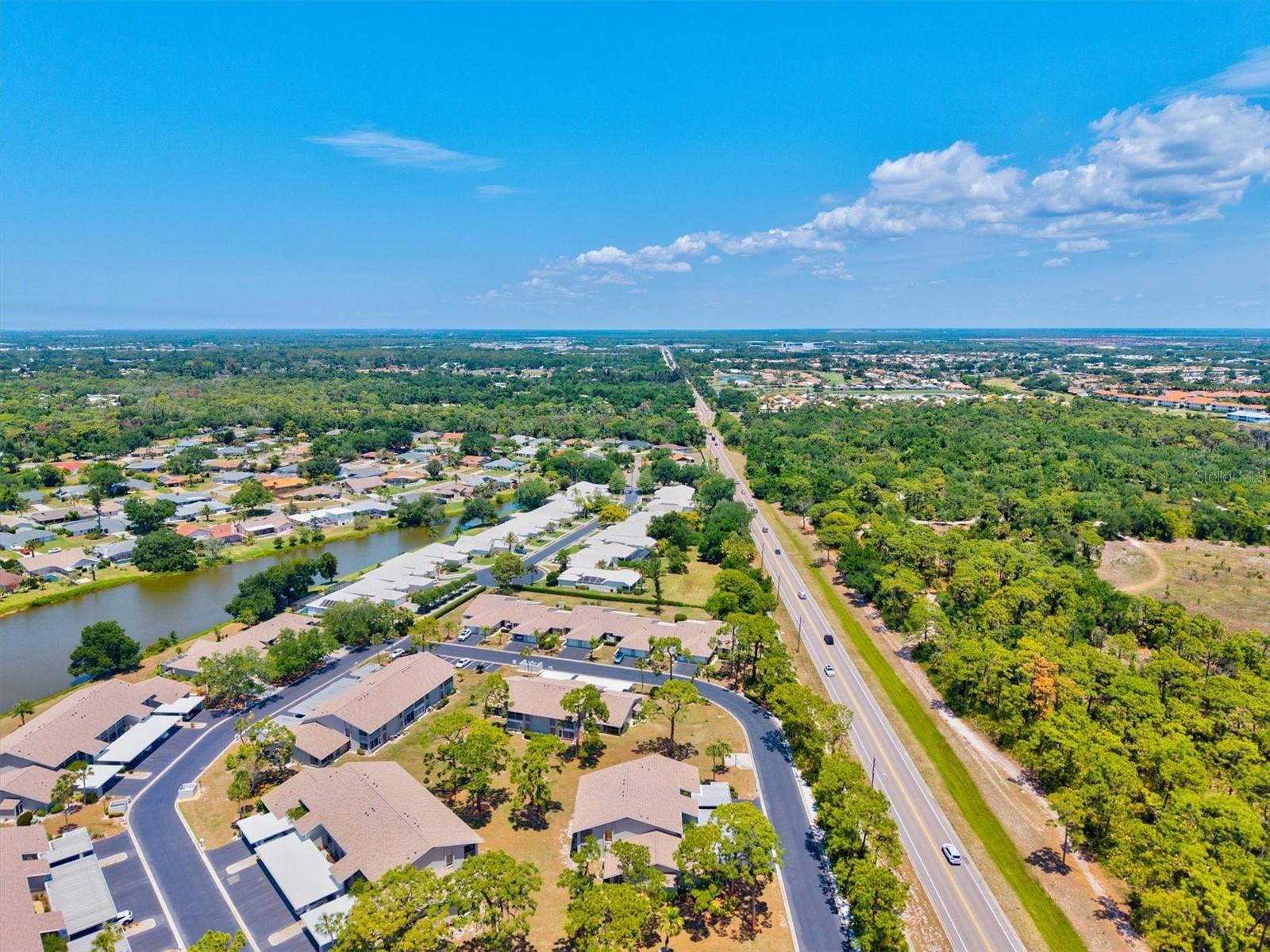 PINEBROOK LAKE CLUB PH 1 - Residential