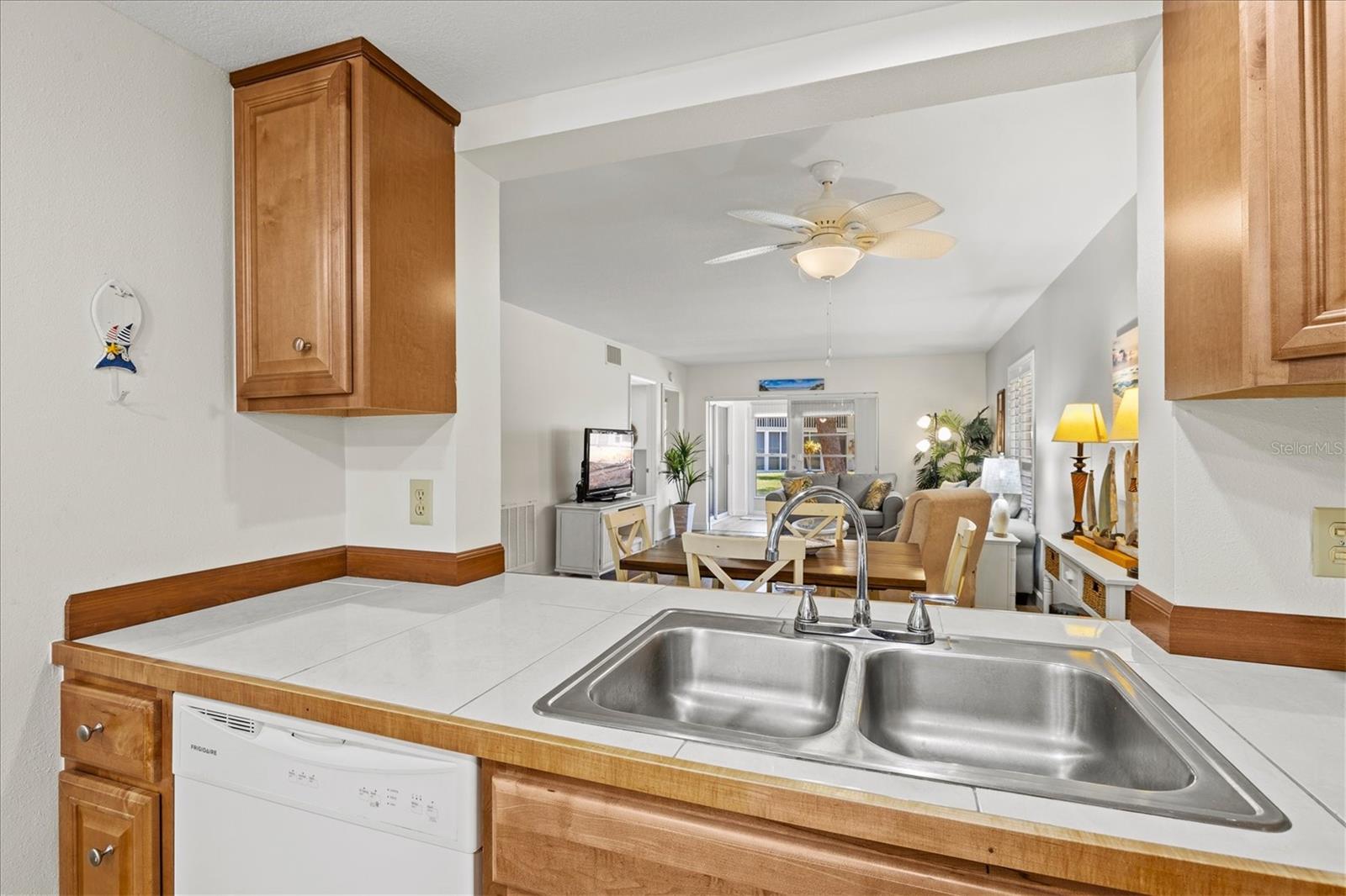 PINEBROOK LAKE CLUB PH 1 - Residential