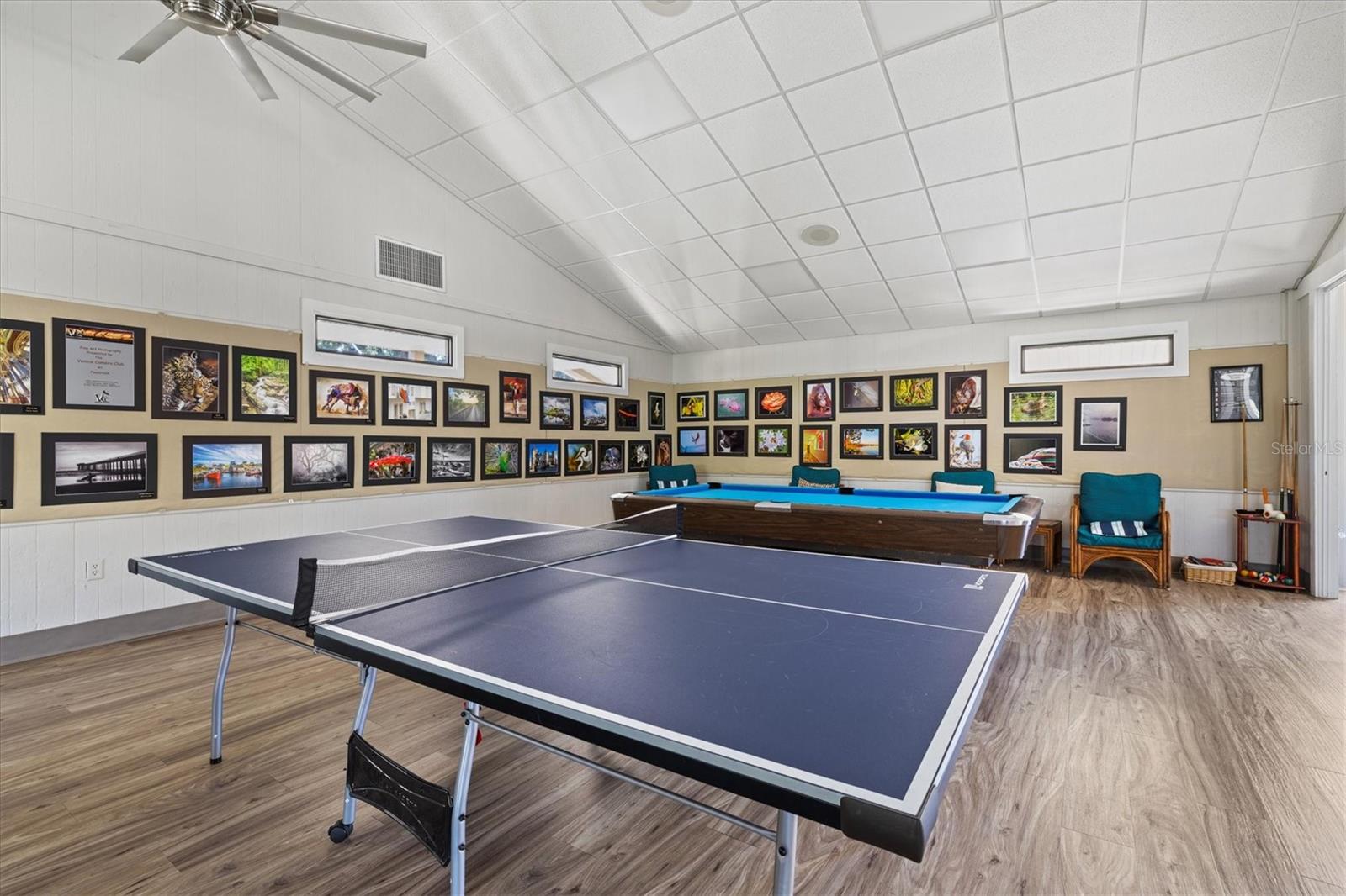 PINEBROOK LAKE CLUB PH 1 - Residential