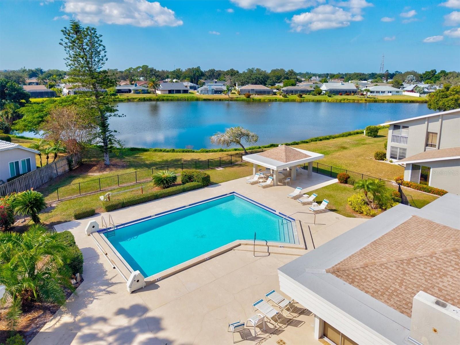 PINEBROOK LAKE CLUB PH 1 - Residential
