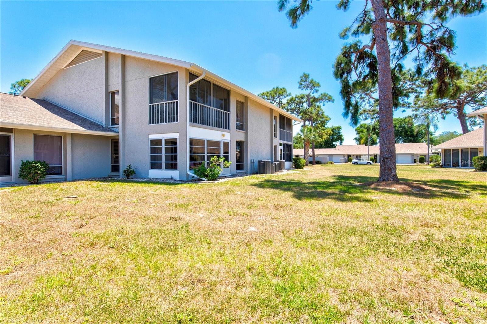PINEBROOK LAKE CLUB PH 1 - Residential