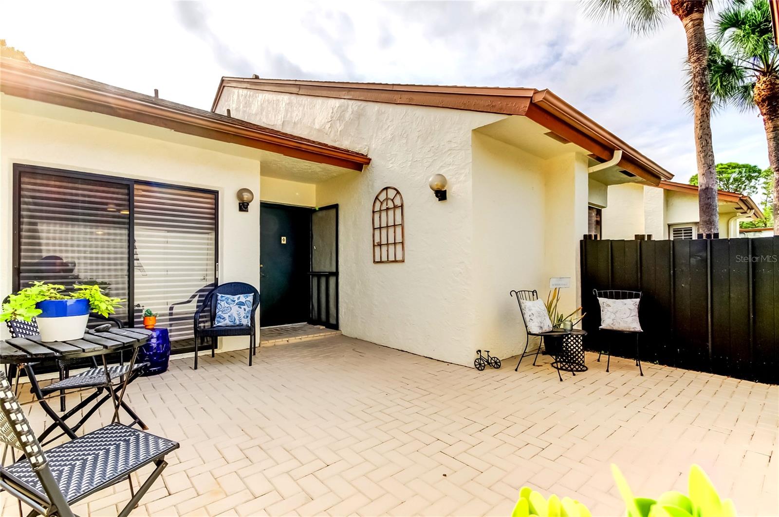 FEATHER COVE - Residential