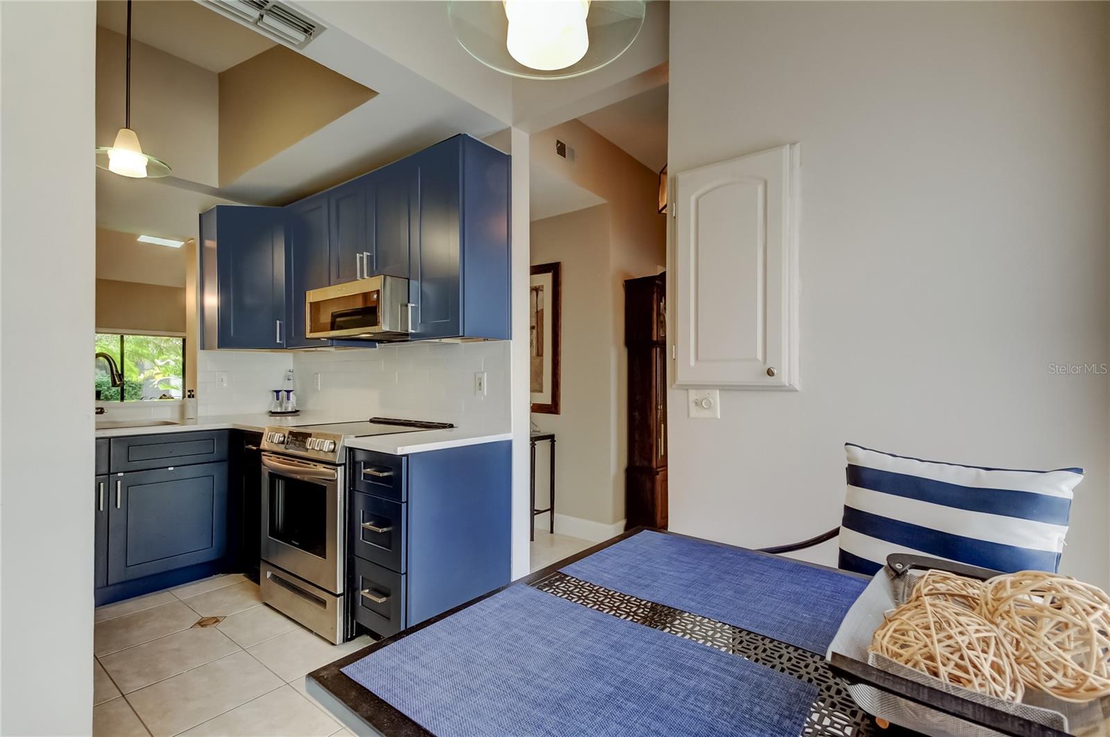 FEATHER COVE - Residential