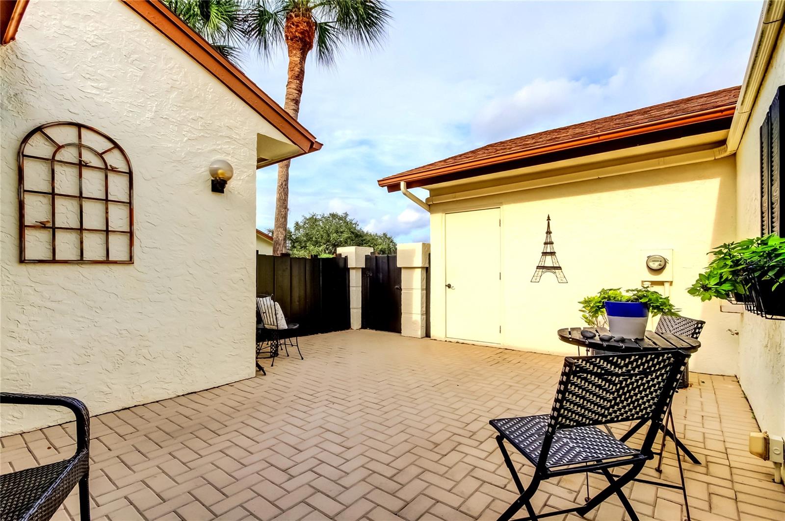 FEATHER COVE - Residential