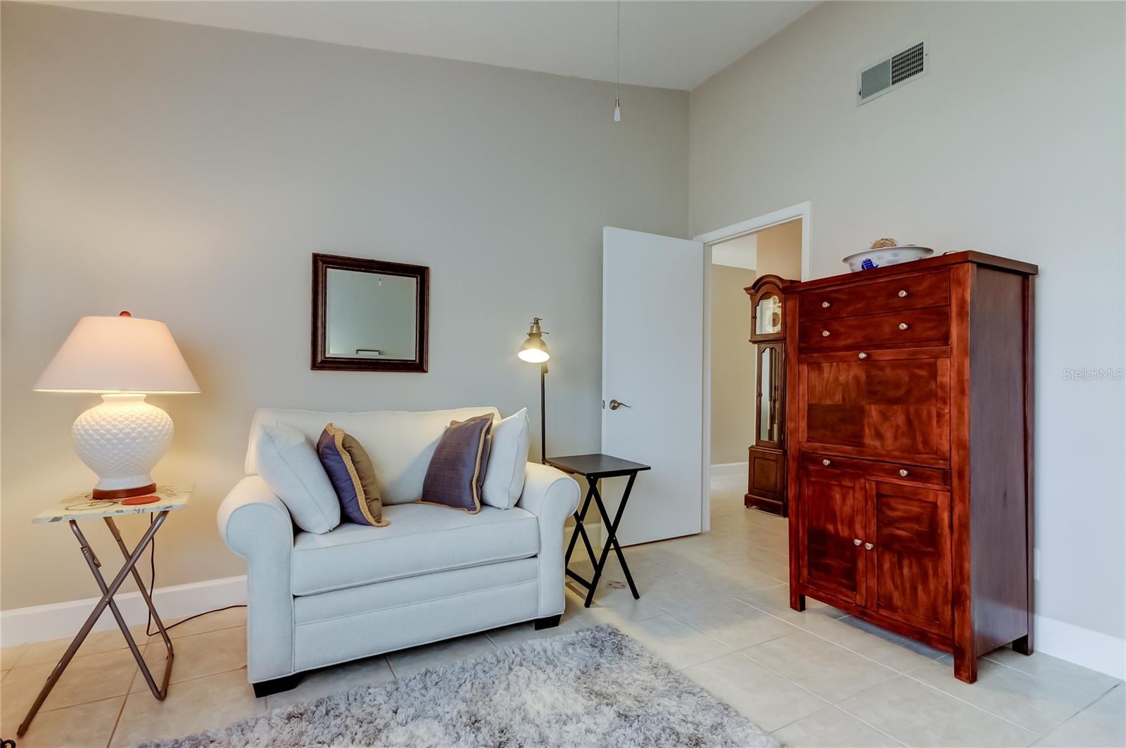 FEATHER COVE - Residential