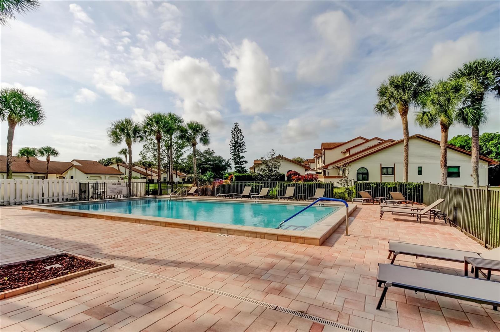 FEATHER COVE - Residential