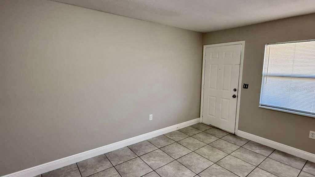 LAKE HART ESTATES - Residential Lease