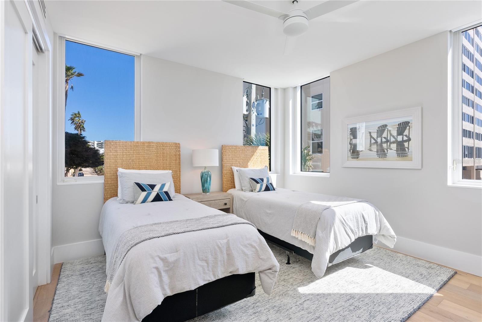 HALCYON SIESTA KEY - Residential