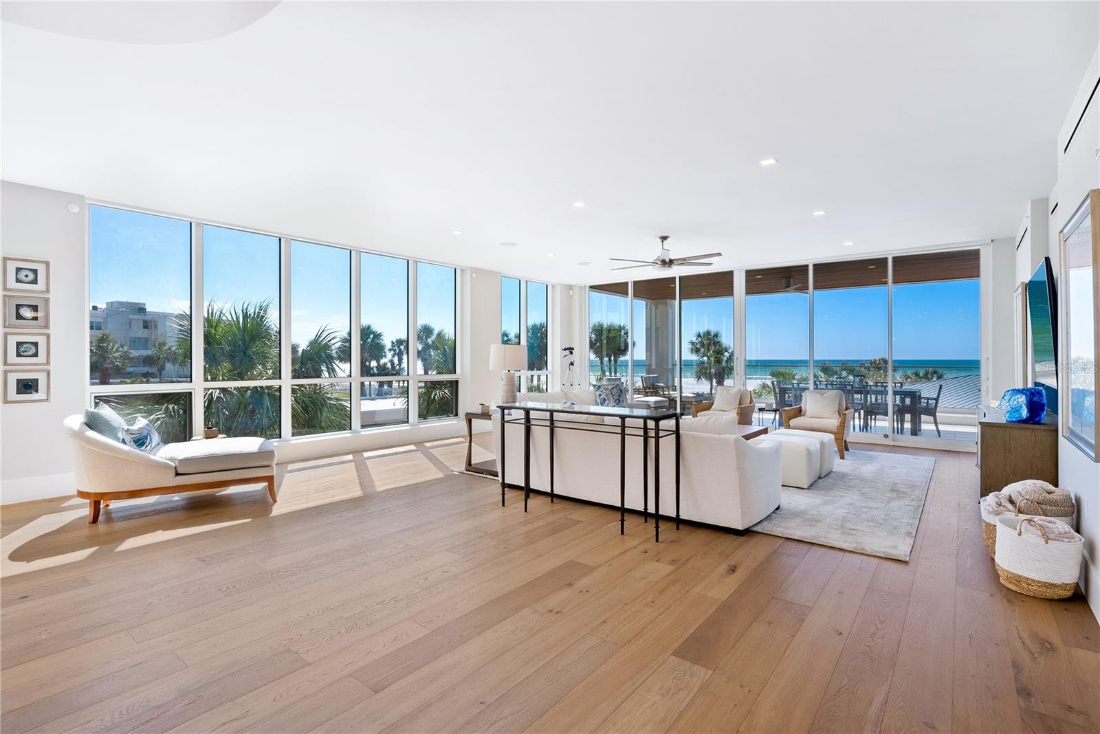 HALCYON SIESTA KEY - Residential