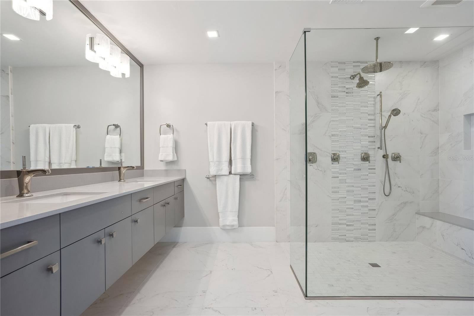 HALCYON SIESTA KEY - Residential