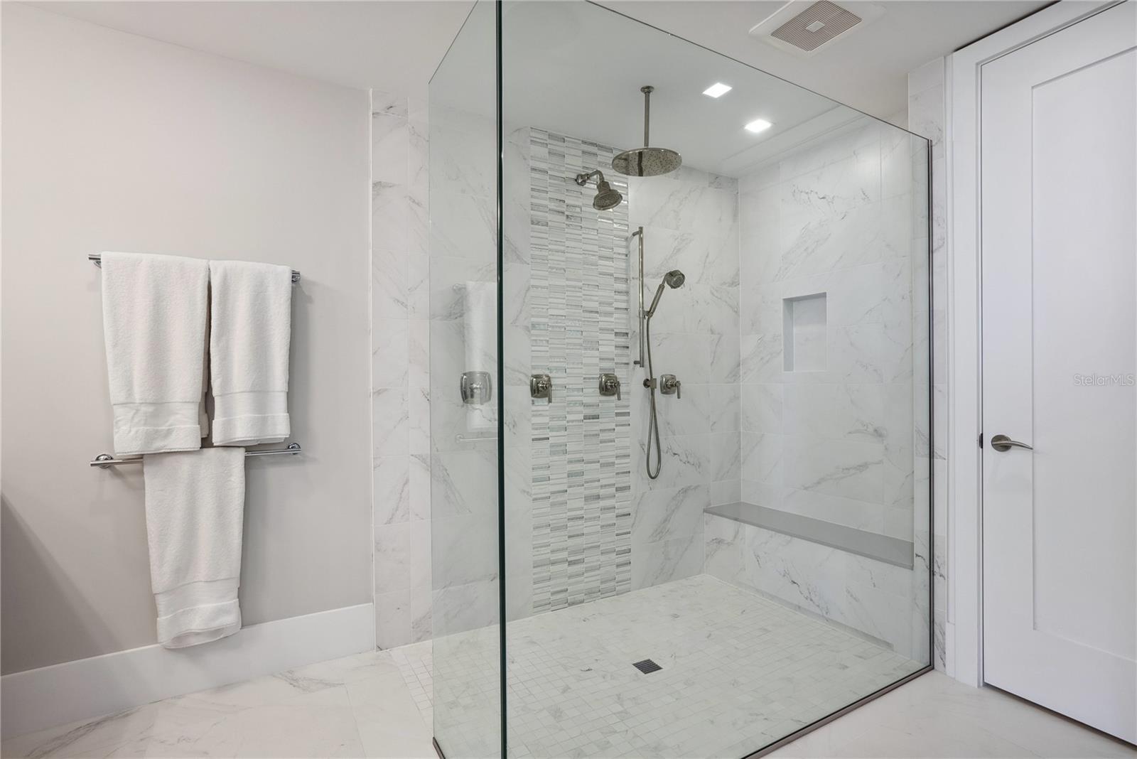 HALCYON SIESTA KEY - Residential