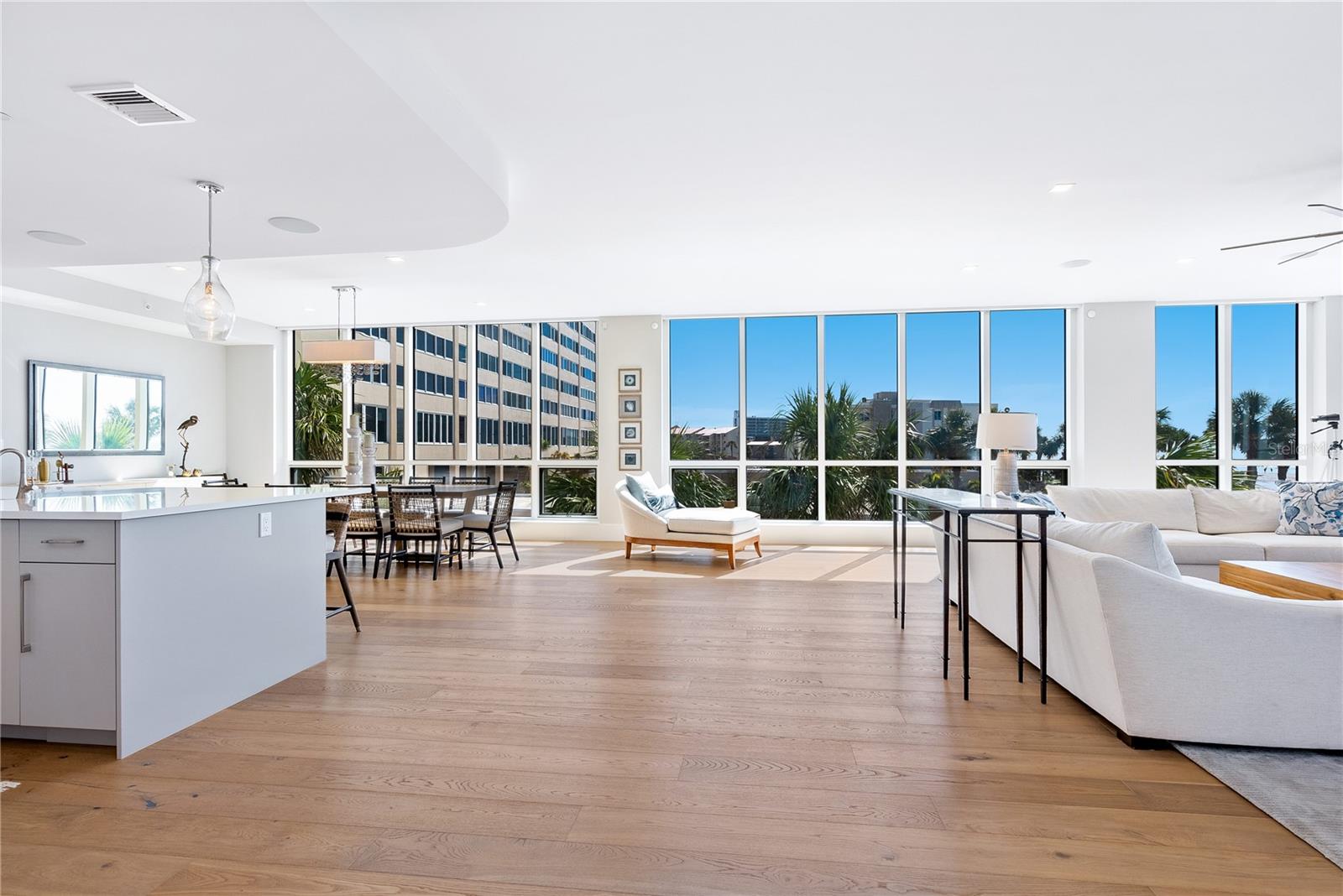 HALCYON SIESTA KEY - Residential