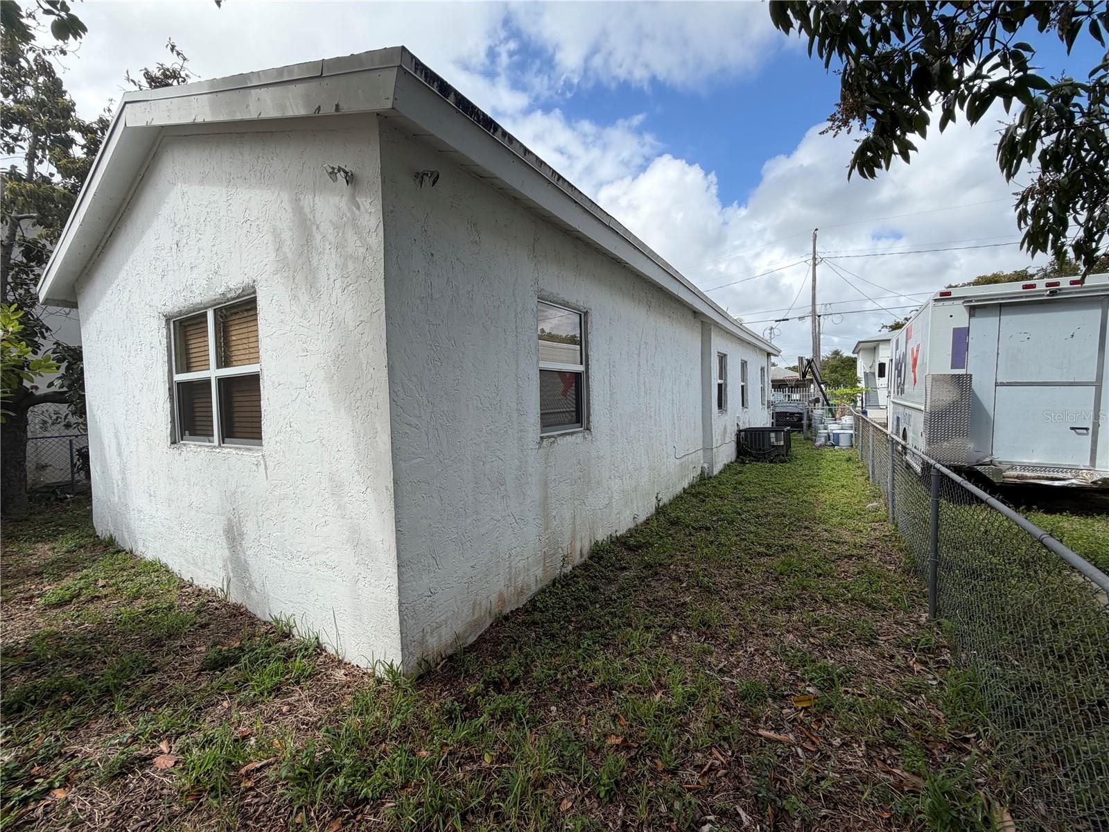 LIBERTY CITY - Residential