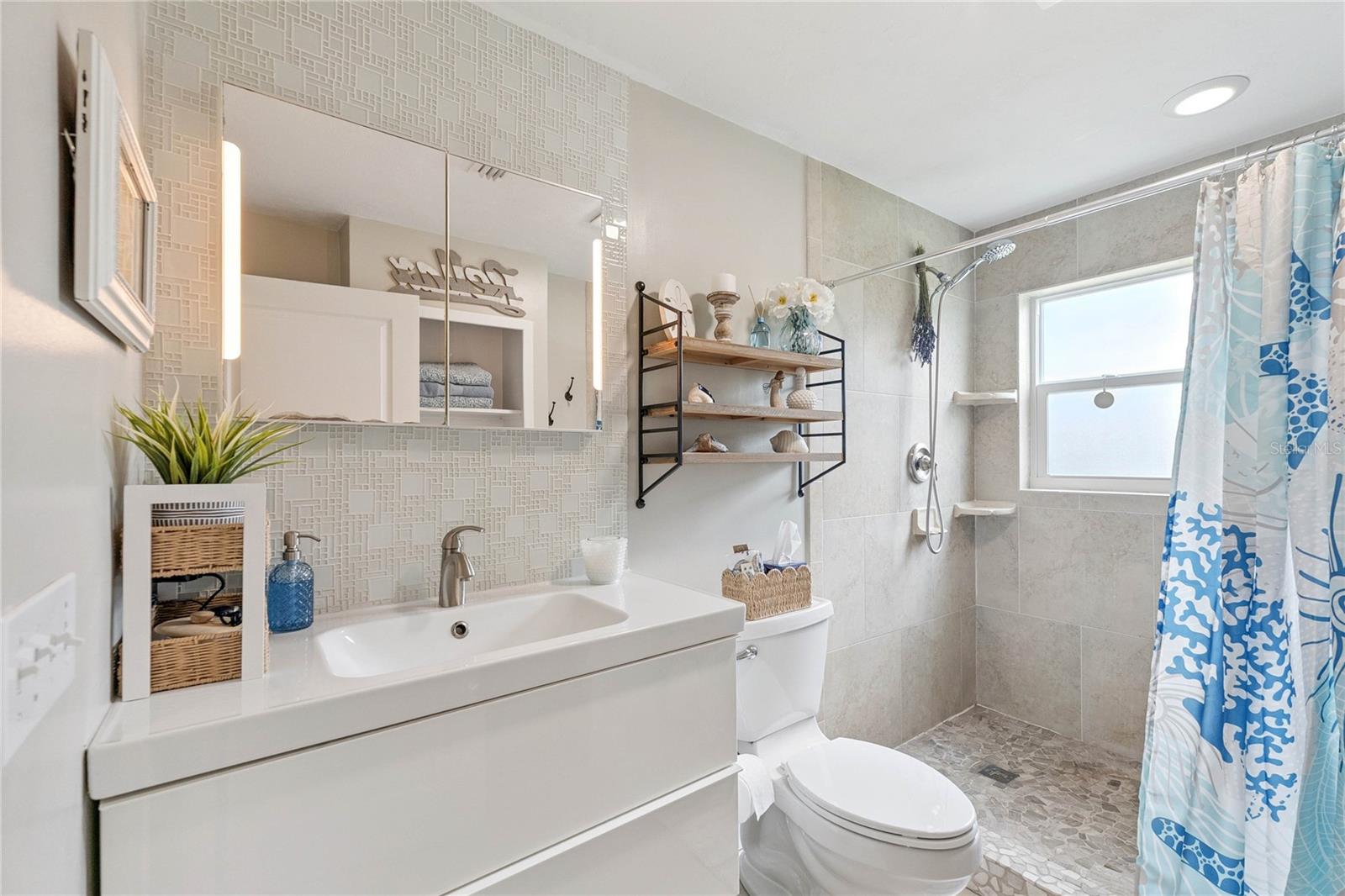 BRENDALE HEIGHTS ADD 01 IN OAKDALE PARK - Residential