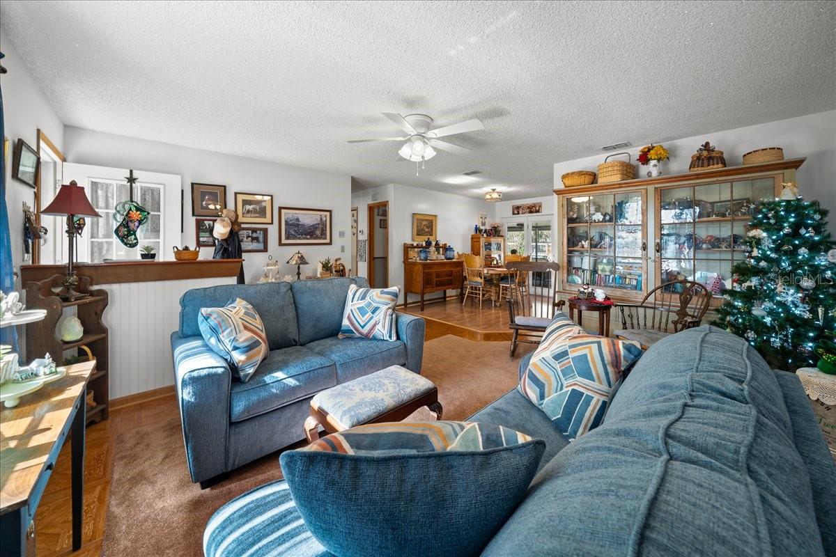 OCALA RIDGE - Residential