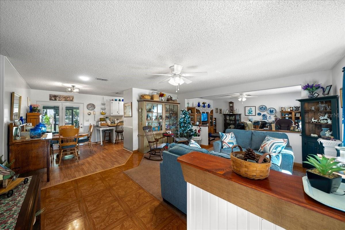 OCALA RIDGE - Residential